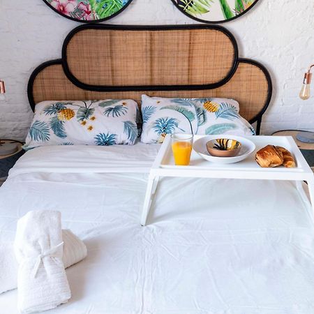 Enchanting 2 Bedroom Flat With Terrace Near Placa Espanya 바르셀로나 외부 사진